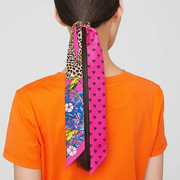 HERMES Silk Jungle Love Twilly Rose Vif Blue Roy - Picture 3 of 7